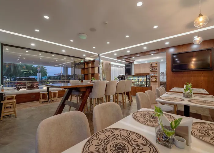 Eden Gardens Hotel