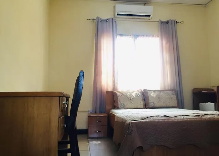 Single Room - Ground Floor